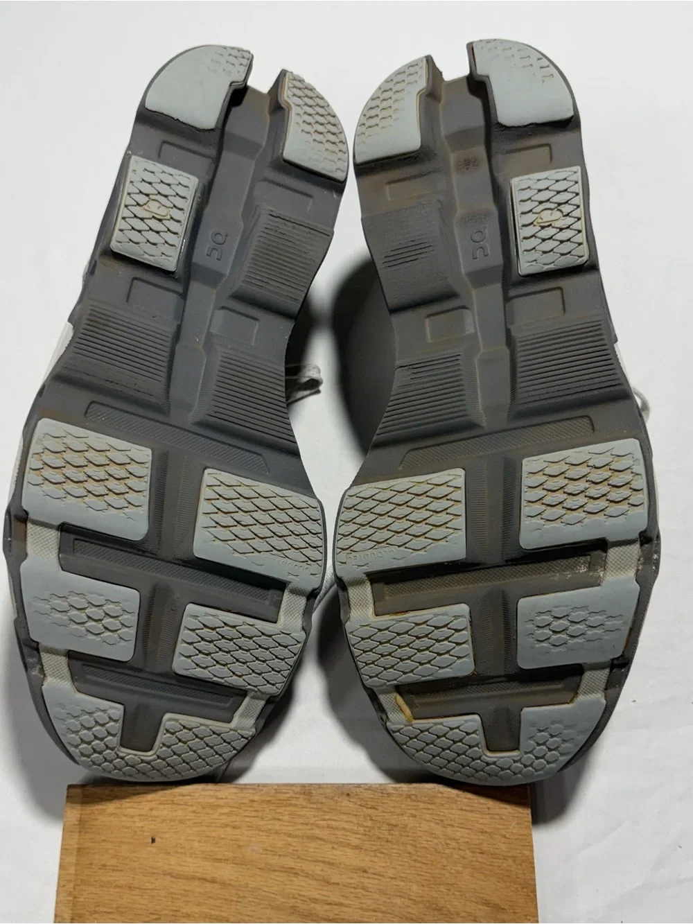 On Running Coudmonster women’s Sneakers